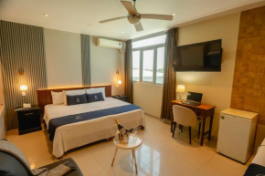 LC Hoteles Piura